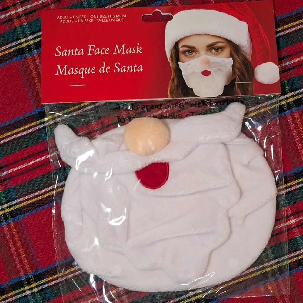 Santa Face Mask BRAND NEW